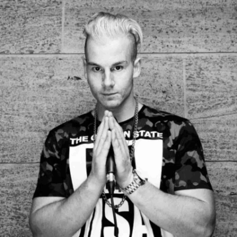 Rapper Sjors boeken
