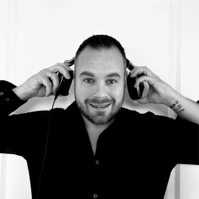 DJ Guus boeken